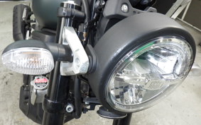 YAMAHA XSR155 2019