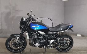 KAWASAKI Z900RS 2023 ZR900K