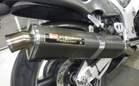 SUZUKI GSX1300R HAYABUSA 2002