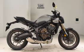 HONDA CB650R E-Clutch 2025 RH17