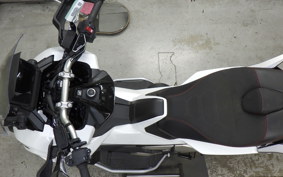 HONDA X-ADV 750 2025 RH21