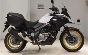 SUZUKI Vｽﾄﾛｰﾑ650XTA 2023 C733M