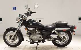 SUZUKI GZ250 Marauder