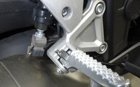 HONDA CBR650R E-Clutch 2025 RH17