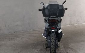 HONDA X-ADV 750 RH10