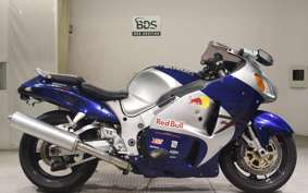 SUZUKI GSX-1300R HAYABUSA 2002