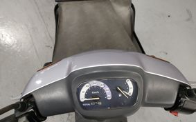 YAMAHA JOG POCHE SA08J