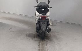 YAMAHA TRICITY 125 SE82J