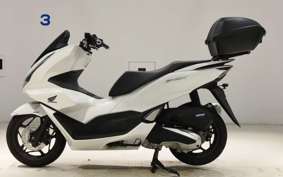 HONDA PCX 125 2003 JK05