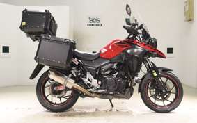 SUZUKI Vｽﾄﾛｰﾑ250