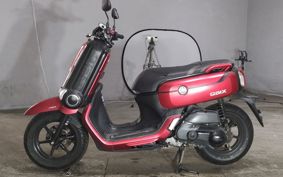 YAMAHA  CUBIC SU SEE1