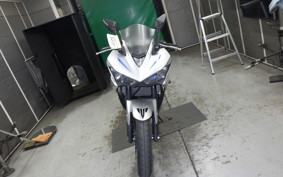 YAMAHA YZF-R25
