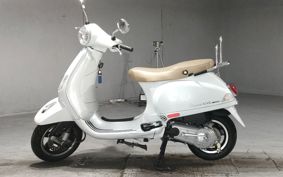 VESPA PRIMA BEIGE RA125 ..