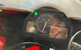 HONDA CBR600RR 2003 PC37