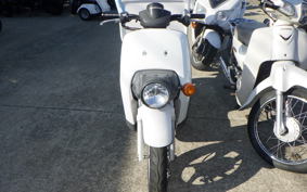 HONDA ﾍﾞﾝﾘｨ50-2 AA05