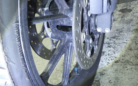 SUZUKI Vｽﾄﾛｰﾑ1000A 2015 VU51A