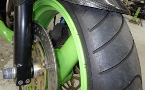 KAWASAKI ZRX1100 2001 ZRT10C