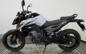 KTM 790 DUKE 2024 TU740