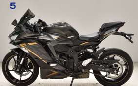 KAWASAKI ZX-25R ZX250E