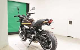 KAWASAKI Z900RS 2024 ZR900K