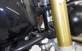BMW R NINE T 2022