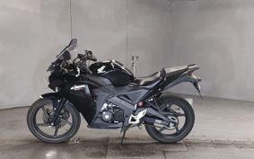 HONDA CBR125R JC50