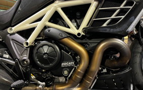 DUCATI DIAVEL AMG 2013 ZDMG102JACB