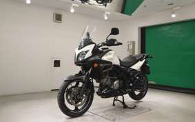 SUZUKI Vｽﾄﾛｰﾑ650A 2012