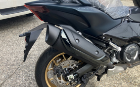 YAMAHA T-MAX 560 A TECHMAX 2026 SJ19J