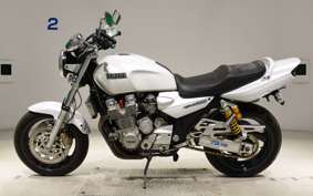 YAMAHA XJR1300 1998 RP01J
