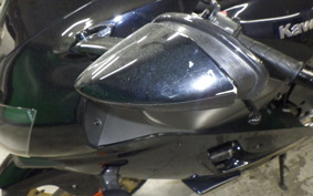 KAWASAKI ZX 1200 NINJA R 2003 ZXT20B