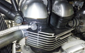 TRIUMPH THRUXTON 900 2006