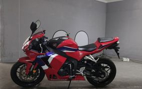 HONDA CBR600RR 2022 PC40