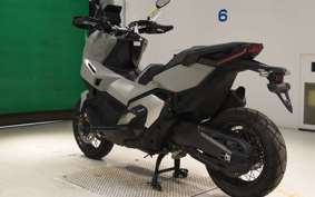 HONDA X-ADV 750 2026 RH21