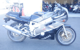 YAMAHA FZR400 1989 1WG