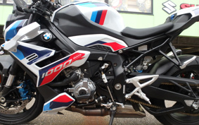 BMW M1000R 2023 0E81