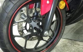 YAMAHA YZF-R25 2015 RG10J