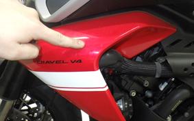 DUCATI DIAVEL V4 2023