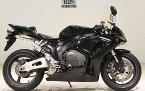 HONDA CBR1000RR 2006 SC57