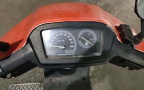 SUZUKI ADDRESS V100 CE13A