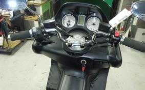 YAMAHA T-MAX 500 Gen.2 2004 SJ04J