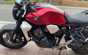 HONDA CB1000R 2023 SC80