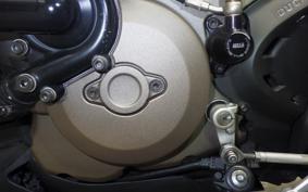 DUCATI M1200 S 2015