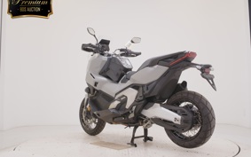 HONDA X-ADV 750 2025 RH21