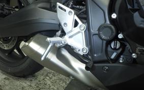 HONDA CBR650R E-Clutch 2026 RH17