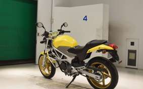 HONDA VTR 250 Gen. 2 MC33