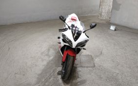 YAMAHA YZF-R1 RN20