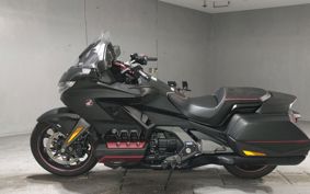 HONDA GL 1800 GOLD WING DCT SC79