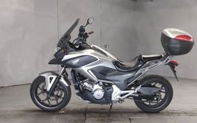 HONDA NC 700 X DCT RC63