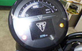 TRIUMPH TRIDENT 660 2025